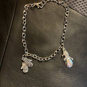 Silver Christmas Bracelet w/ Mittens and Snowman